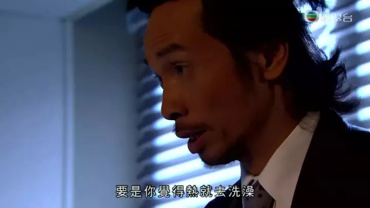 追了,TVB十年来最搞笑的港剧w4.jpg