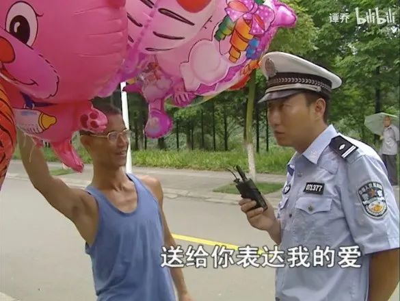 这个全中国最搞笑的民警,得了抑郁症w5.jpg